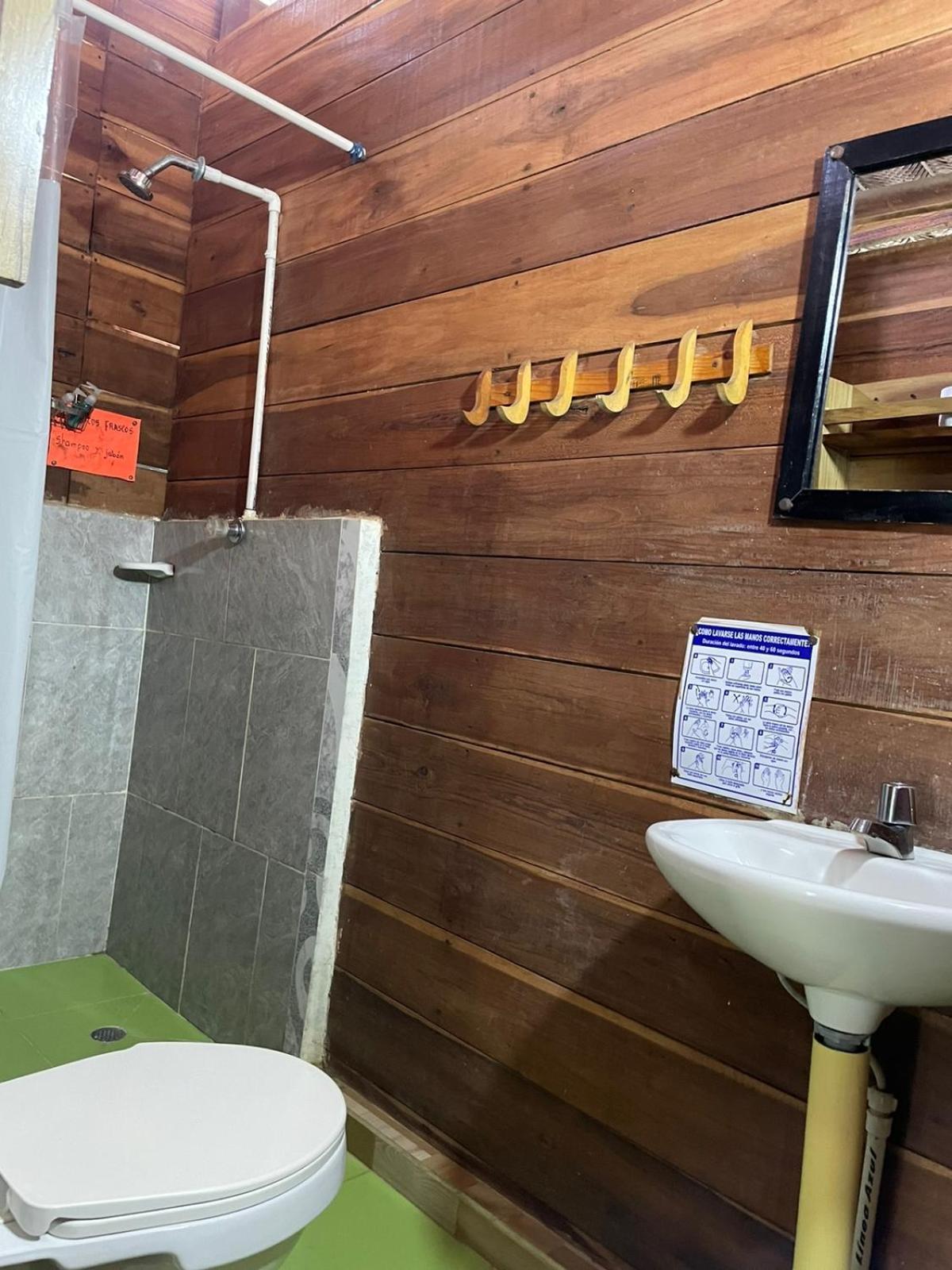 Hostal Estrellas Del Tayrona Playa Mendihuaca Guachaca Bilik gambar
