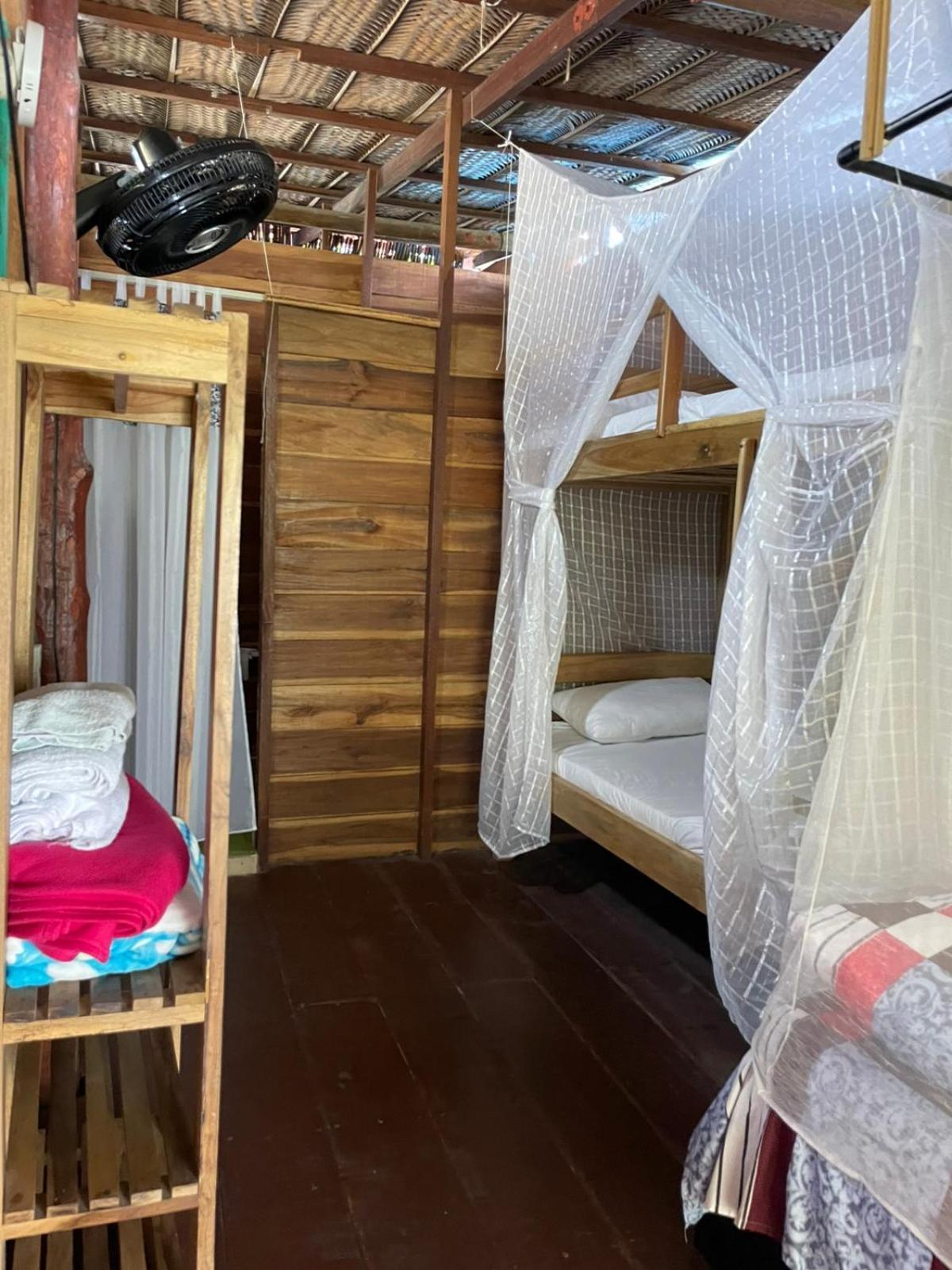 Hostal Estrellas Del Tayrona Playa Mendihuaca Guachaca Bilik gambar